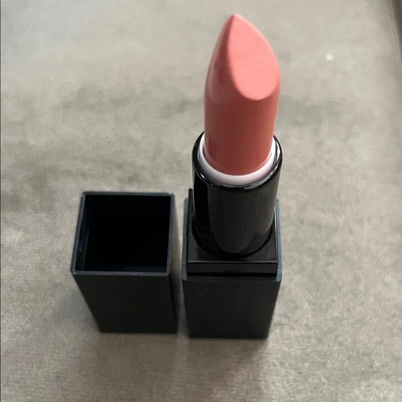 Lucky Chick Semi- Matte Lipstick Brand New in Color Paradise 011 - Picture 1 of 6